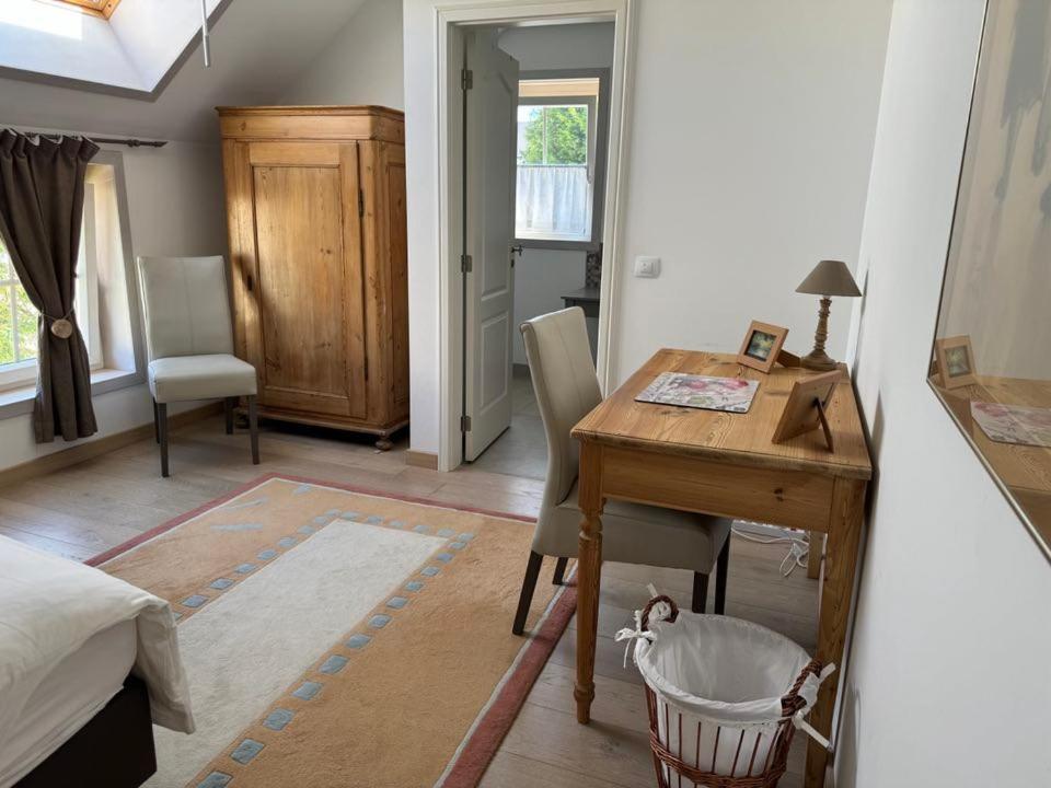 Bed and breakfast Qui Dort d'Isnes Extérieur photo